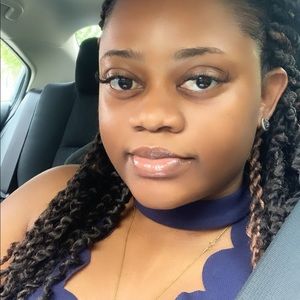 Meet your Posher, Christiana